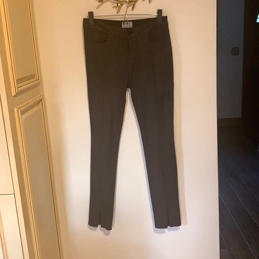 William Rast founded by Justin Timberlake &Trace Ayala.size 28